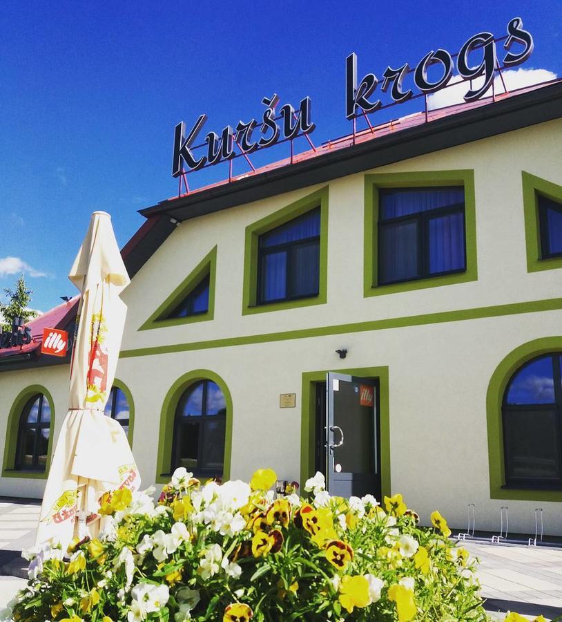 Kursu Krogs Dizstende Екстериор снимка